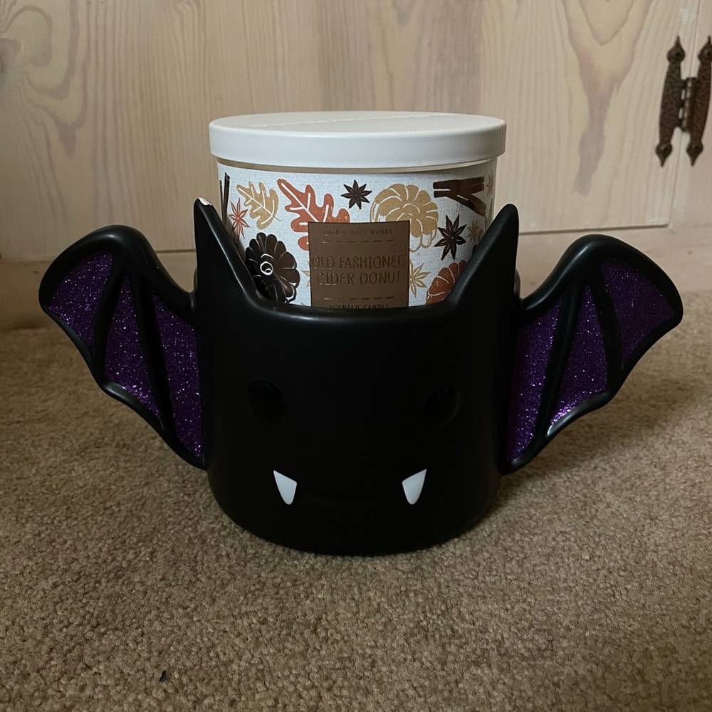 Bat candle holder with candle included